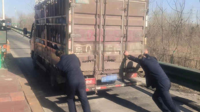 bd0d149f8fe15fe5975e920ce915fd3