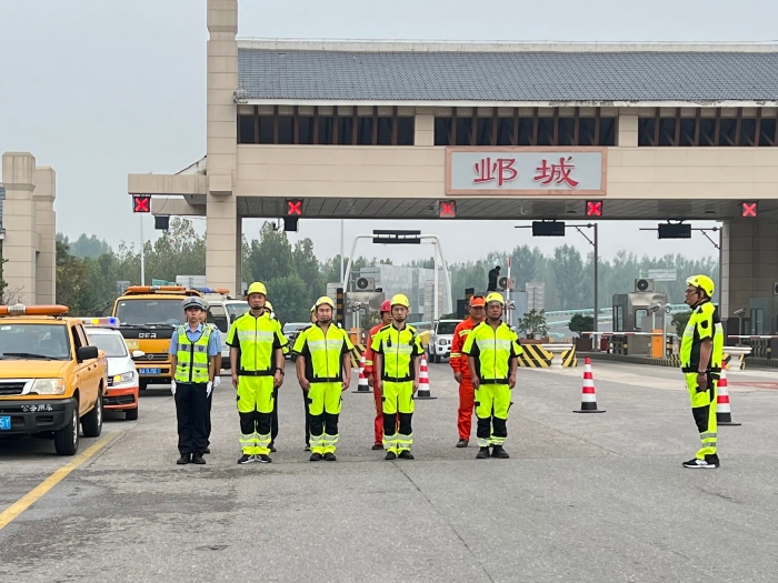 2024-9-27石安分公司开展节前“路警联动”保通保畅应急演练