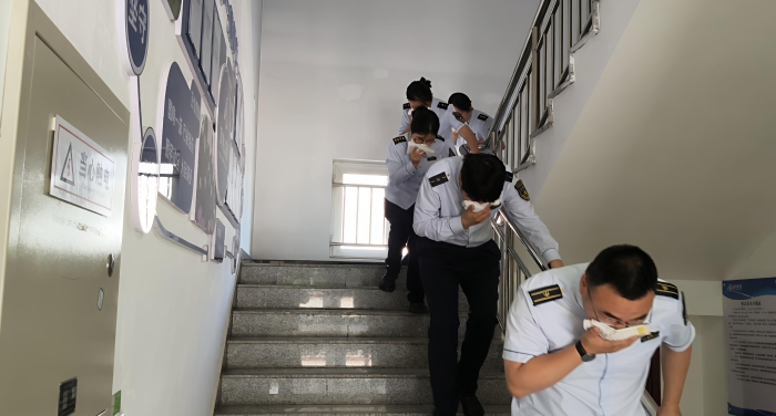 d:\Users\Administrator\Desktop\6.10\307999b8e0b728205fa925fac36fc9e