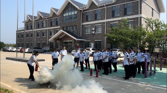 C:\Users\lenovo91\Desktop\消防演练3