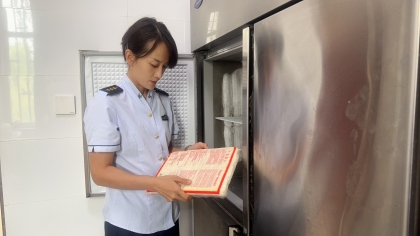 F:\00.分公司季度检查\2025年\02.办公室\宣传\6月份\17食堂卫生3