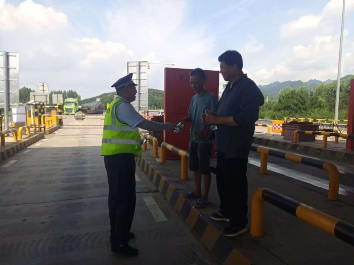 5687a82d2f693beaaf967023f114805