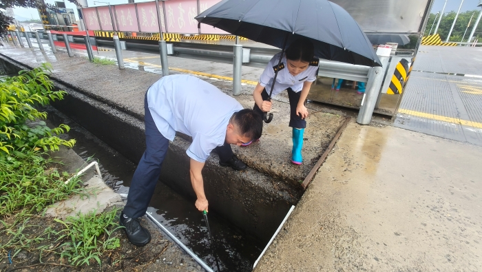 d:\Users\Administrator\Desktop\7.24\5749ff9881121578c8794b0d038d030