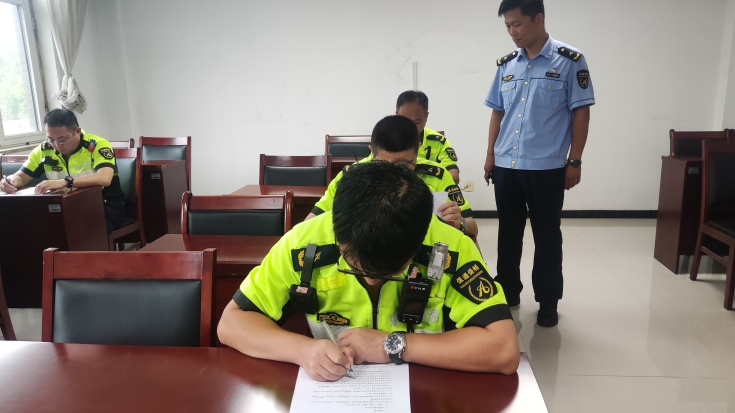 C:\Users\Administrator\Desktop\京哈北线分公司组织道路保通保畅岗位知识考试 夯实应急保障能力\3