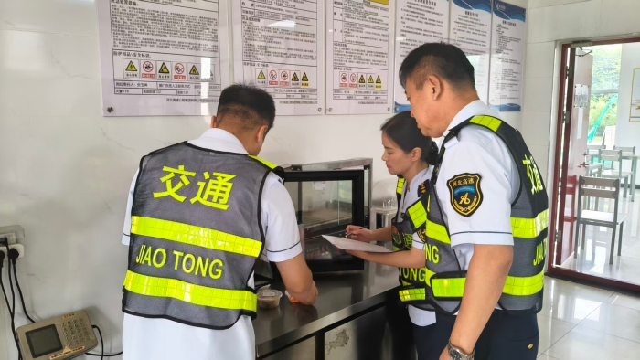 C:\Users\11361\Desktop\a1a2c7959b1306e7c0e79f1ac7ea23c2