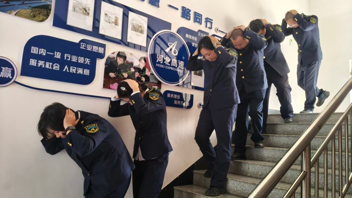 94db1d6ea865f91f1705817d7611aefb