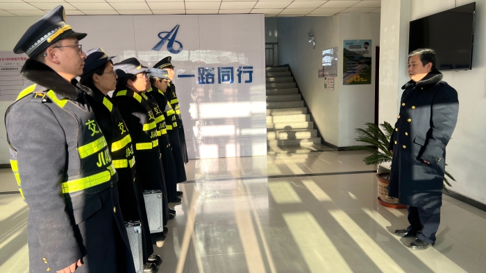 C:\Users\lenovo91\Desktop\迅速传达1