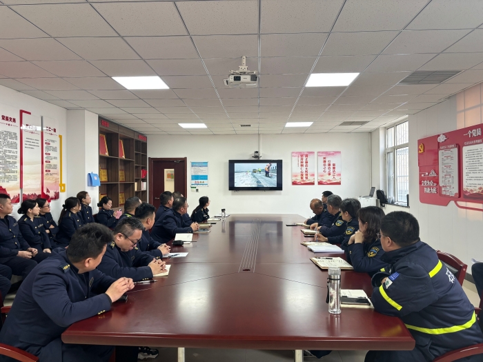 2026-2-10，河沙镇收费站开展春节安全专项培训 (2)